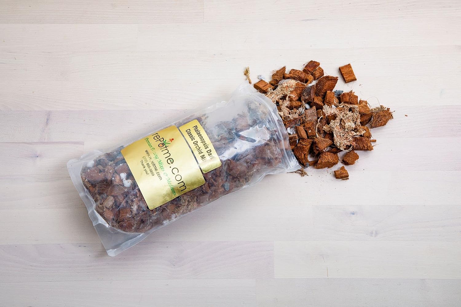 rePotme Orchid Potting Mix, Phalaenopsis Dark Classic Orchid Mix (Mini Bag)